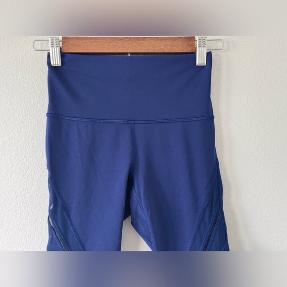 Lululemon women’s High Times Pant *Metta
Hero Blue size 4 - Picture 7 of 13